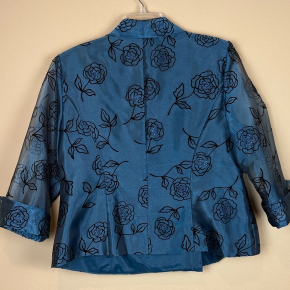 R & M Richards Blue Organza Evening Jacket with Black Velvet Like Floral Pattern - Picture 10 of 11